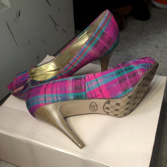 Candies Pink High Heels/ 9 - Picture 5 of 5